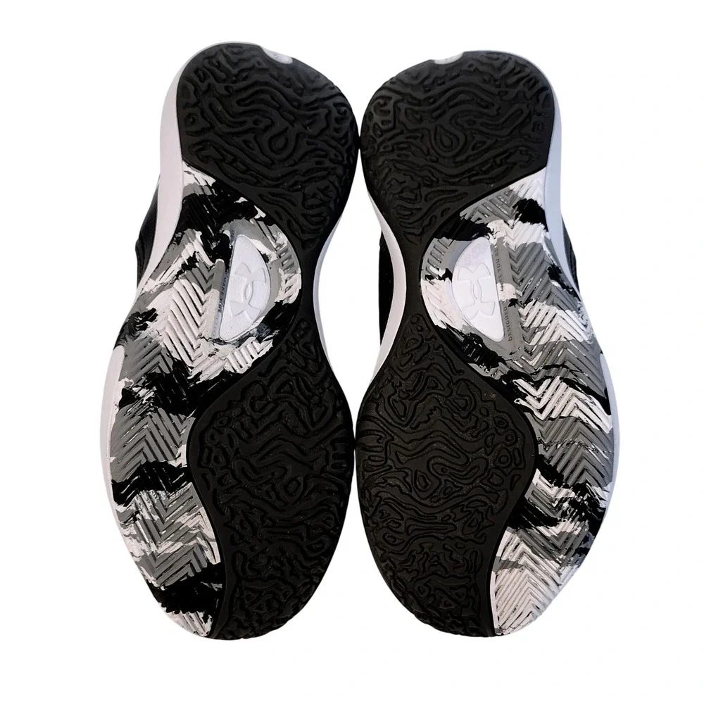 Under Armour Lockdown 6 Big Kids Basketball Shoes Sneakers Black White Size 5.5Y